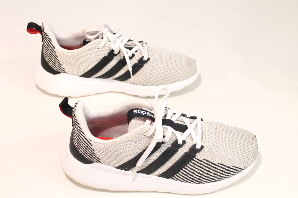 Adidas Questar Flow Sneakers Mens size 10 White mix Black Stripe Running Shoes